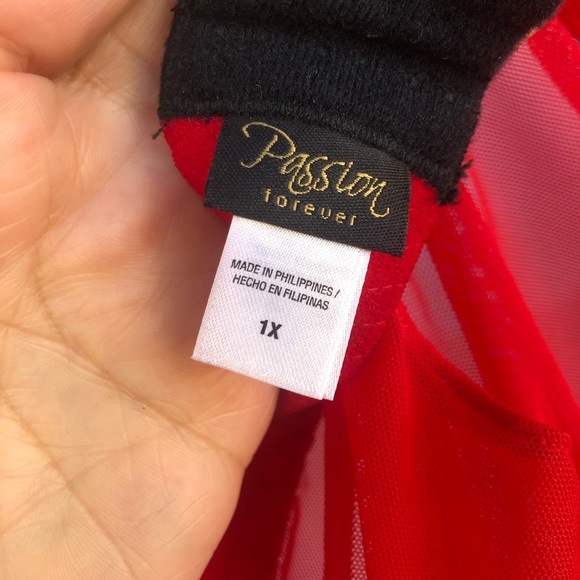 Passion forever red & white teddy size 1x - Picture 3 of 6